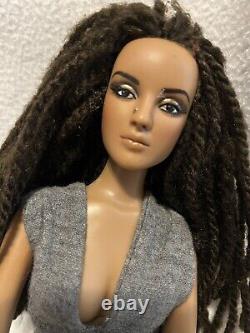 Tonner Co. Doll 2009 Ethnic Nose Ring Yarn Hair Realistic Beauty Posable READ ZW