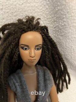 Tonner Co. Doll 2009 Ethnic Nose Ring Yarn Hair Realistic Beauty Posable READ ZW