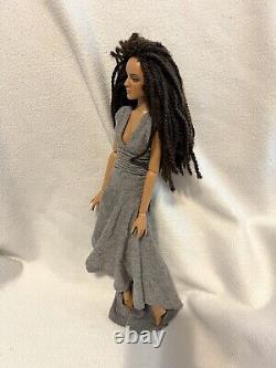 Tonner Co. Doll 2009 Ethnic Nose Ring Yarn Hair Realistic Beauty Posable READ ZW