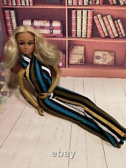 Vintage Barbie Clone African-American Black 11.5 Doll Hong Kong Import VHTF