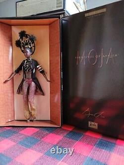 2001 Mattel Barbie Moja Trésors d'Afrique par Byron Lars