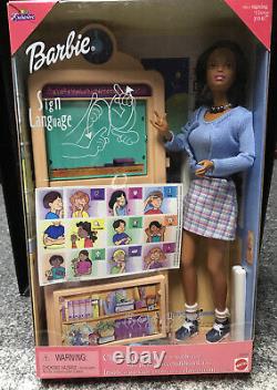 Aa Barbie Sign Language Doll Toys'r' Us Exclusive 26394 Mattel 1999 Rare Trouver