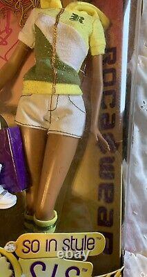 Ainsi à la Mode, S. I. S. par Barbie, #F963 Trichelle, Roca Wear, dans sa boîte d'origine.