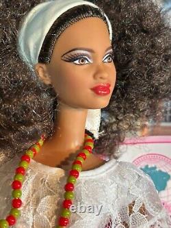 Barbie, Brésil, Étiquette Rose, Poupée Afro-Américaine DOTW avec Afro