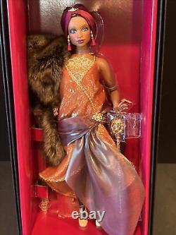 Barbie Collection Madame Lavinia Gold Label Mattel NRFB NIB Articulée Courbée AA
