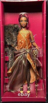 Barbie Madame Lavinia Théâtre Harlem Articulée Courbée AA (Lire la description)