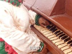 Figurine rare Père Noël africain-américain chantant près du piano Bee Jay's Bag 6.25