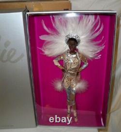 Fille Barbie Stephen Burrows Pazette AA par Linda Kyaw NRFB Gold Label & expéditeur