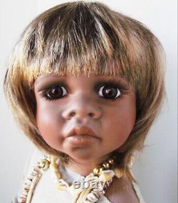 NOUVELLE perruque ARIKA KAYE WIGGS 24 pouces pour poupée de bisque noire américaine et autochtone australienne
