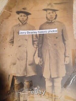 Photos de vétérans afro-américains (Buffalo Soldiers) de l'époque des années 1915