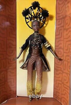 Poupée Barbie Mattel Trésors de la série MOJA Africa par Byron Lars 2001 Rare