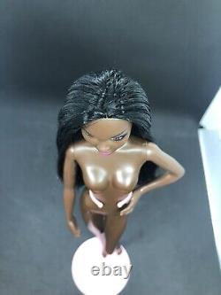 Poupée Barbie So In Style Chandra Babyphat Model Muse SIS pour OOAK Repaint
