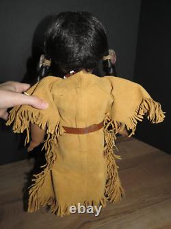 Poupée amérindienne Kaya de la société Pleasant Company, tenue originale, 2002