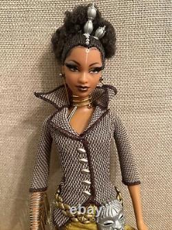Trésors de l'Afrique Poupée Tatu Barbie de Byron Lars 2002 Mattel B2018