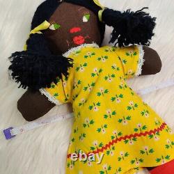 Vintage African American Stiff Rag Doll Green Yeux Handmade Americana Folk Art